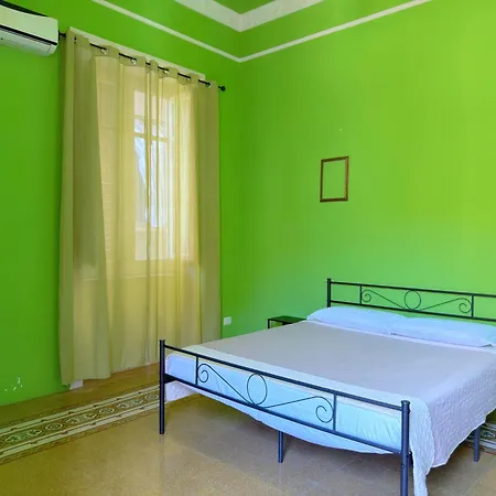 Boheme Bed and breakfast *