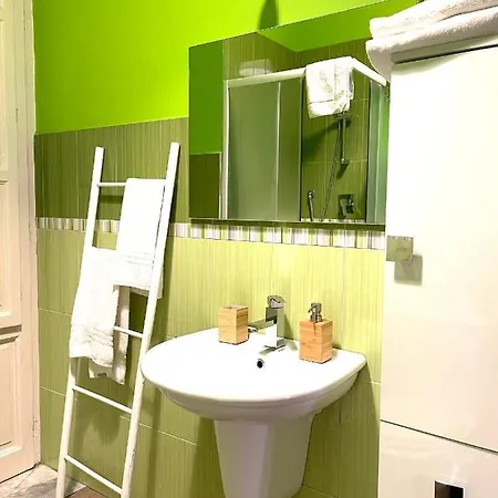 Bed & Breakfast Boheme